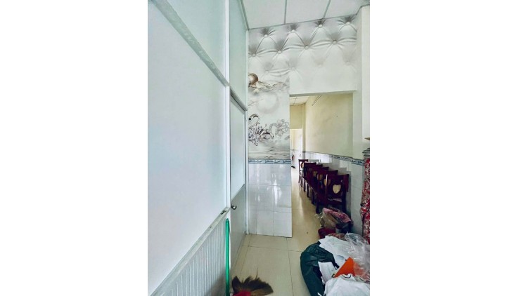 NHÀ TÂN THỚI HIỆP Q12 - HẼM XE TẢI - 2 TẦNG 110M2 CHỈ HƠN 5 TỶ